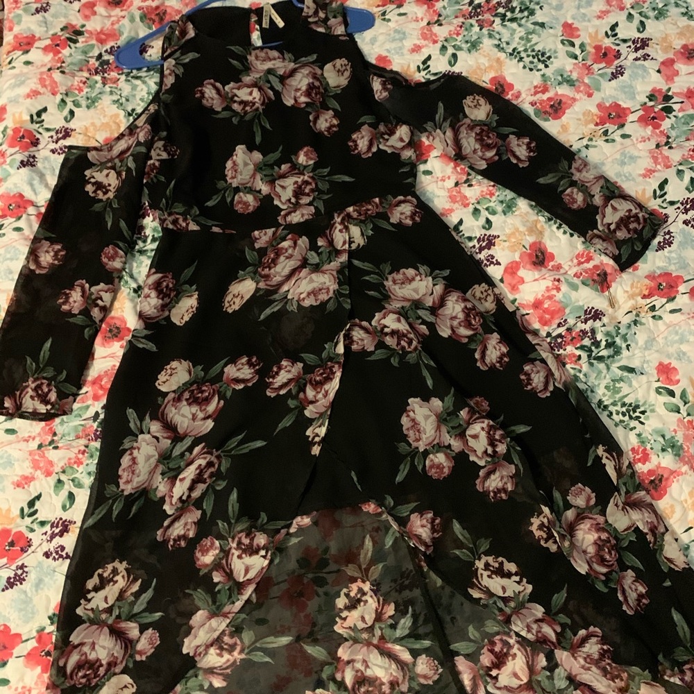 Cold Shoulder dress
